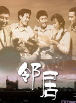 她的腰身戏弄